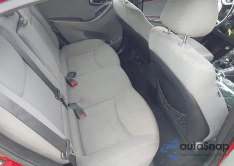 2015 Hyundai Elantra Se z USA, uszkodzony, nr VIN KMHDH4AE7FU228649